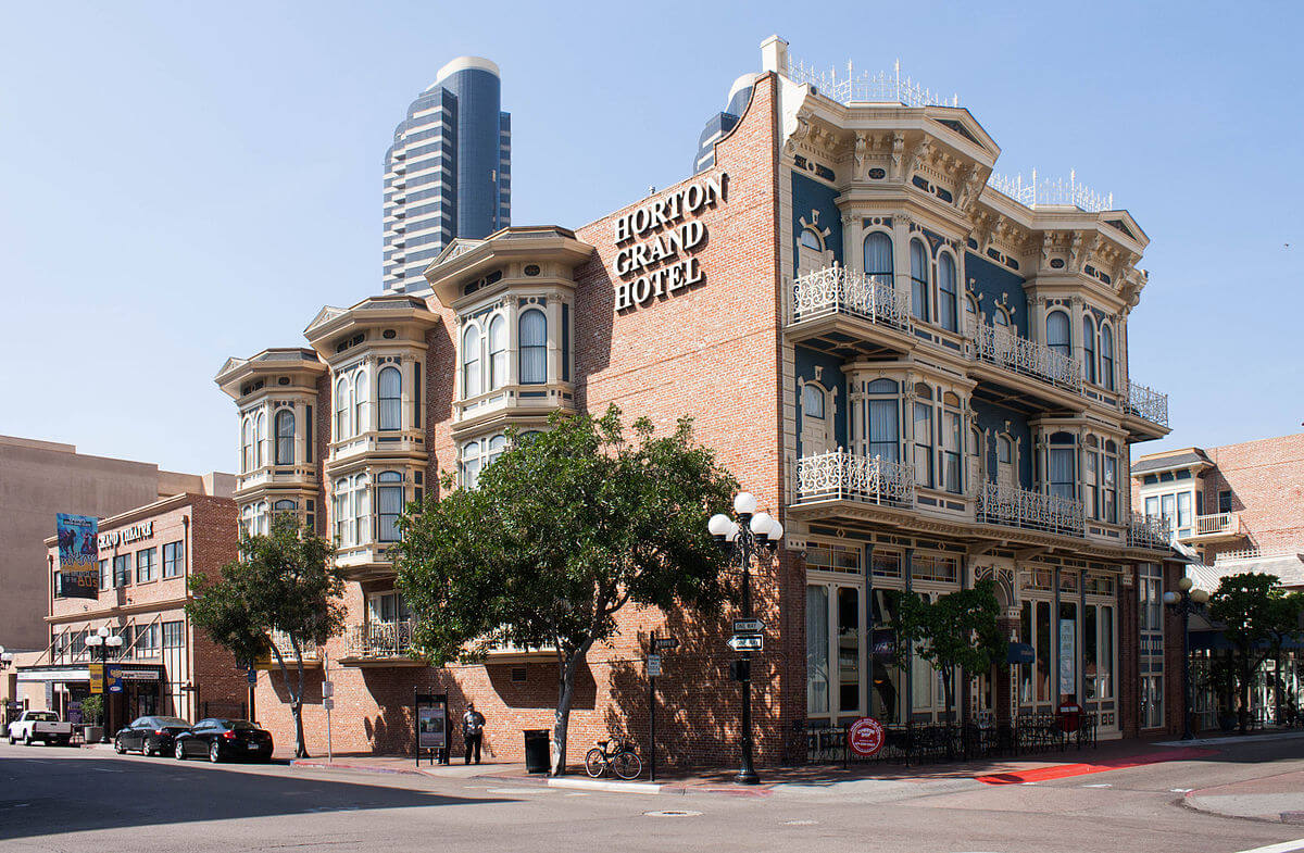 haunted places in america, Horton Grand Hotel, San Diego