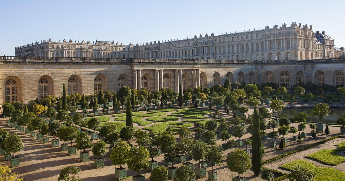  Palace Of Versailles - Places to visit in Paris